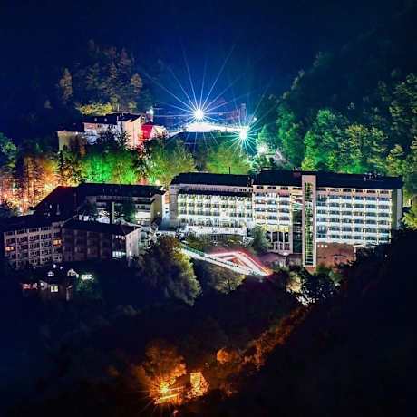 Oylat Kaplıcaları Çağlayan Otel